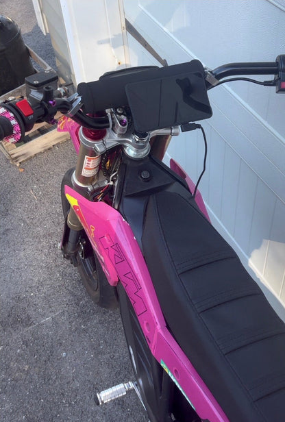 Apple car play (all bikes)